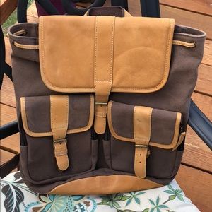 🌺Gifted🌺 Leather and canvas backpack
